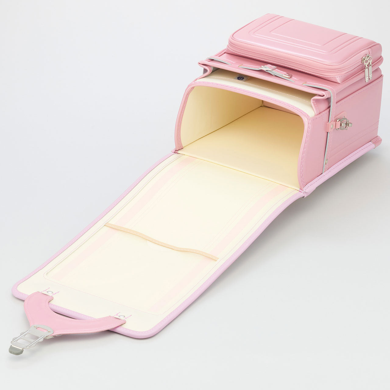フローラル装飾のピンクキャビネット adorable inspiration, Take 5: Decorating with Pink